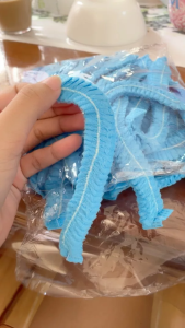 100 pieces of 21/19 inch disposable fluffy hats/headgear/surgical hats/surgical hats/sports hats/beauty dust caps/hair nets