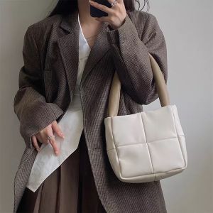 Tas selempang dan bahu wanita / Tas wanita terbaru 2022 / Yuriha bag COD ( Bayar Di Tempat )