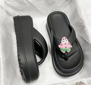 2026 New Model 5Cm Thick-Soled Cute Cartoon Flip-Flops For Women Summer Outdoor Height-Increasing Non-Slip Beach Sandals