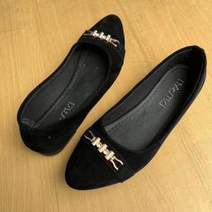 Flatshoes Wanita Sepatu Wanita dengan Rantai Emas Hitam dan Coklat 37-40