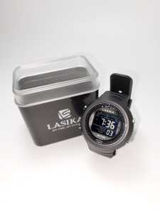 Jam Tangan Digital Layar Hitam Terbaru Bentuk Bulat Material Karet Premium LASIKA 7130