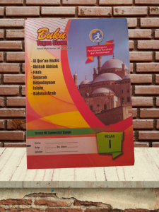 LKS BUKU TUGAS SISWA KELAS 1 AL QURAN HADIS DAN SEBAGAINYA SEMESTER 1 MI SEDERAJAT KURIKULUM 2013
