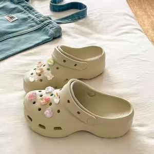 [Free Shipping] Cute Cloud-Shaped Clogs For Women WomenS Outdoor Sandals Beach Slippers Home Slippers WomenS Closed-Toe Slippers