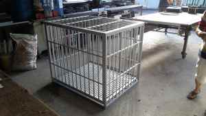 CLEARANCE STOCK Sangkar Anjing / Kucing Aluminium 4 (W) x 3.5 (D) x 3.5 (H)