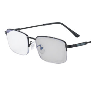 Blue Light Protection Reading Glasses for Men and Women / Automatic Photochromic Glasses / Smart Memory Focus Adjustment / Suitable for Outdoor Activities and Work / Multifunctional Glasses for Myopia and Hyperopia