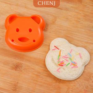 [COD] CHENJ เครื่องตัดแซนวิชขนาดเล็กการ์ตูนกระต่ายหมีมีดตัดขนมปังเครื่องปิดผนึกแซนวิชสำหรับเด็กแม่พิมพ์อบอาหารกลางวัน1 2ชิ้น