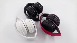 New head-mounted wireless bluetooth headset color LED light gaming over-ear headphones stereo headset and microphone usb rechargeable