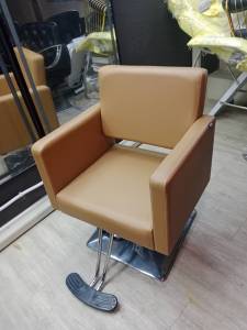 เก้าอี้ รุ่น Sky 304 สีน้ำตาล ดีไซน์หรู ดูมีระดับ นั่งสบาย ราคาพิเศษ