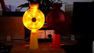 LZD  Night Solar Traffic Warning Light Roadblock Lamp Road Cone Lamp Flat Lamp Road Construction LED Flash Signal Lamp