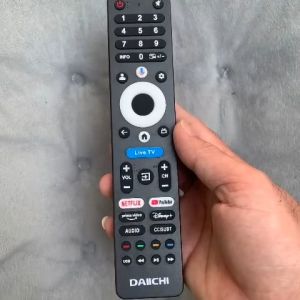 Remote điều khiển tivi DAIICHI tìm kiếm giọng nói - Tặng kèm pin - Trang Nguyễn Computer