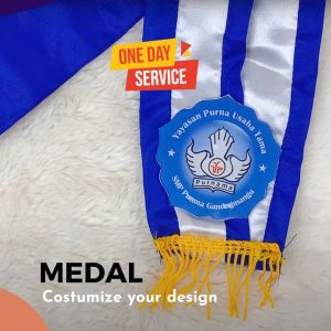 Samir Kalung Wisuda Logo Sekolah