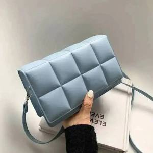 Women Square Crossbody Bag Luxury PU Leather Fashion Shoulder Bag Classic Daily Casual Messenger Purse Versatile Travel Handbag2026