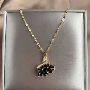 [ Bayar Ditempat ] Kalung Titanium Angsa Permata Kristal / Kalung Titanium Elegan Wanita Anti Karat / Perhiasan Wanita Titanium Import