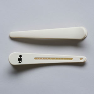 Tillo Mami Ko! Large Plastic Sectioning Hair Clips (2pcs)