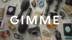 Gimme Beauty Metal Bristle Brush - Stainless Steel Bristles for Healthy Shine - Designed to Detangle Hair Types - Supports Scalp Care - Hair Brush with Comfy Handle