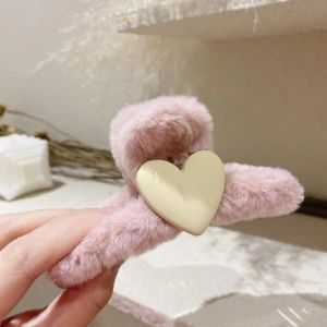 Plush Hair Claw Elegant Acrylic Hairpins Faux Fur Hair Clip Barrette Crab Headwear for Women Girls