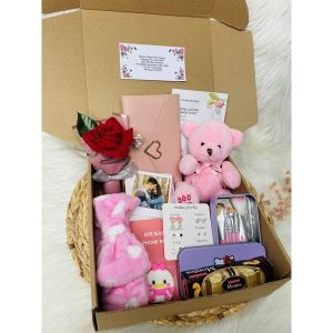 Kado Ulang Tahun Cewek / Hampers Ultah / Kado Anniversary / Hadiah Ulang Tahun / Hampers Cewek
