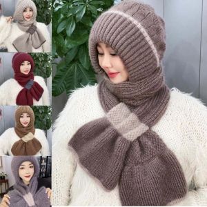 OKKFINE ป้องกันหู หมวกผ้าพันคอถัก ฤดูหนาวฤดูใบไม้ร่วงฤดูหนาว ดีไซน์แบรนด์หรู หมวกคลุมผ้าพันคอ ทันสมัยและทันสมัย สำหรับผู้หญิง ผ้าพันคอมีฮู้ด