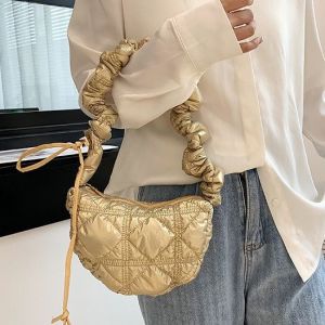 กระเป๋า กระเป๋าก้อนเมฆ SOFT BAG สะพายข้าง นุ่มนิ่ม ปรับสายได้ มีซิปด้านใน พร้อมส่ง PTL