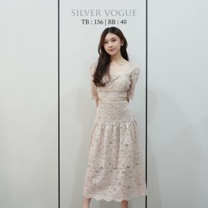 SV 6879 - Zelda Dress | Silvervogue | Gaun Brukat Midi Pakaian Kasual Wanita