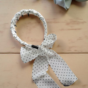 [พร้อมส่ง] ที่คาดผมริบบิ้นลายจุด แบบหยัก มีให้เลือก 2 สี Biangels