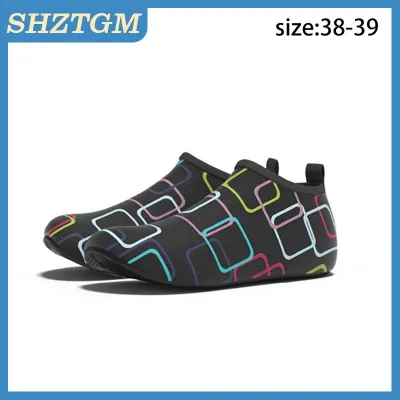 SHZTGM Giày lặn phụ nữ Aqua Giày người đàn ông bãi biển bơi nước thể thao vớ chân Trần Sneaker tập thể dục khiêu vũ bơi lướt sóng Giày lặn
