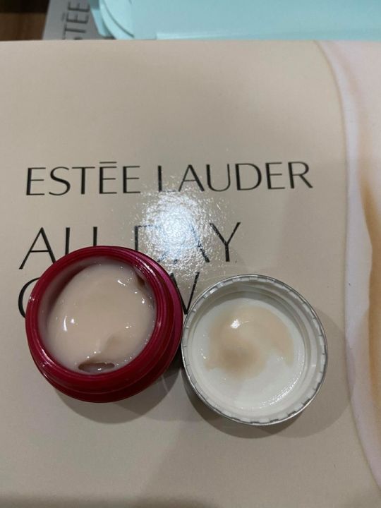 Kem%20d%C6%B0%E1%BB%A1ng%20l%E1%BB%B1u%20%C4%91%E1%BB%8F%20Estee%20Lauder%20Nutritious%20Super%20Pomegranate%2015ml%20-%20Image%202