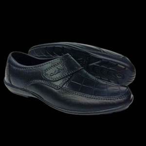 Sepatu Pria Hitam polos Bahan karet pylon