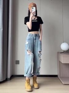 COD  กางเกงยีนส์ฮาเร็มขาดๆด้านหน้าและด้านหลังผู้หญิงฤดูร้อนแบบบาง 2024 กางเกงคุณพ่อขอทานตัวเล็กทรงหลวมสไตล์ใหม่  Sem