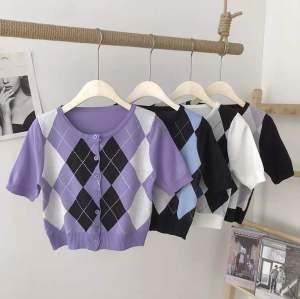 Argyle Diamond Plaid Knit Croptop for Women Korean Blouse Preppy Style Cardigan Pleated Hem Casual Loose Crop Tops