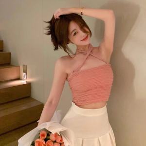 6065 พร้อมส่ง เสื้อครอปสายเดียวไขว้หน้าคล้องคอ  เสื้อสายเดียวสไตล์เกาหลี สายเดี่ยวแฟรชั่น