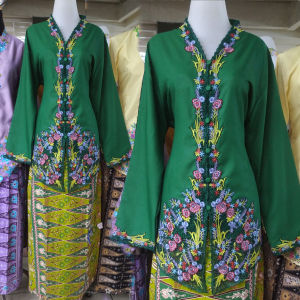 KEBAYA JUMBO Kebaya Encim Bordir Kombinasi Lengan Panjang Set ROk Plisket Motif Batik