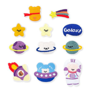 028 Space Astronaut Bear DIY Embroidery Cloth Stickers Hot Ironing DIY Embroidery Patches Phone Case IPAD Handbook Decoration Clothing Bags