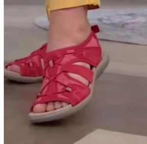 [Free Shipping] Plus-Size Beach Sandals WomenS Wedge Sandals New Retro Roman Style Solid Color One-Strap Design Round Toe