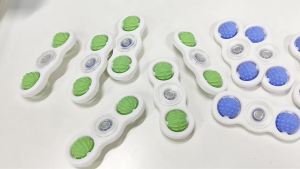Original silicone toy new sensory toy rotating and rolling gyroscope stress-relieving toy