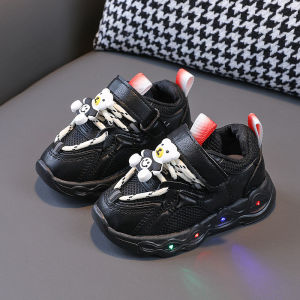 Girls New Light up Shoes 1-6 Years Old 3 Boys Breathable Mesh Shoes Kids Sports Shoes Soft Sole Baby Toddler Shoes