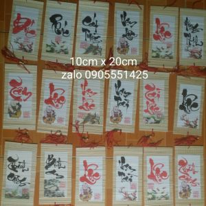 10 mành mi ni kích thước 10cm x20cm. viết thư pháp theo yêu cầu.Trang trí tết treo mai đào .....