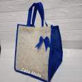 Tas Hajatan Spunbond Tebal Pita Embos ukuran 22x22x28 cm 12 pcs # goodie bag kain tasyakuran. 