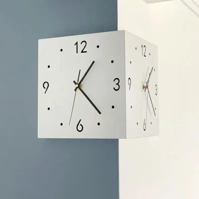 Nhà Sáng tạo Đồng hồ treo tường phòng khách vuông góc im lặng Đồng hồ treo tường đồng hồ treo tường hai mặt phong cách và kim loại đơn giản
