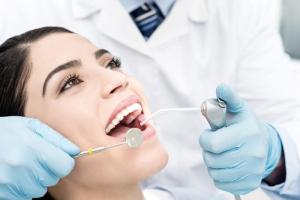 Low Cost MIM Self Ligating Locking MBT/Roth 0.022  345hooks  Orthodontic  Dental  Bracket