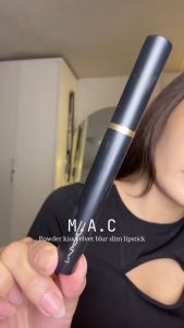 Son thỏi lì mịn màng cao cấp M.A.C Powder Kiss Velvet Blur Slim Stick 2g