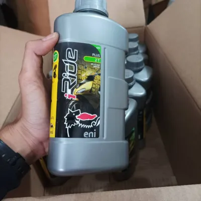 Oli samping agip eni 2tak semua vespa