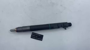 New Diesel Engine Common Rail Fuel Injector 28386106 /1042200FD020 for Chinese Car Diesel Fuel Injector