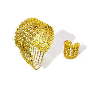 24k ชุดสร้อยข้อมือและแหวนผู้หญิงแบบใหม่สไตล์โบราณพร้อมพู่กลมสีทอง