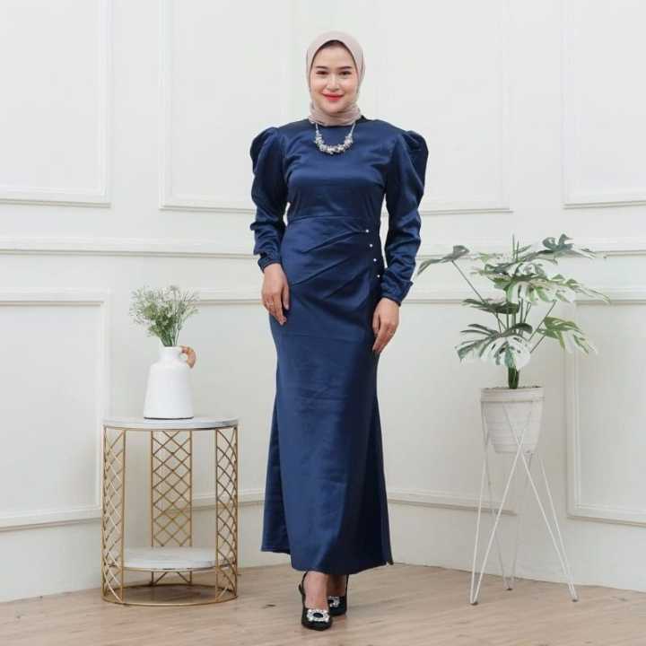 payet dress satin gamis satin polos cantik dan anggun variasi Payet menambah kesan classy look dress hijab terbaru