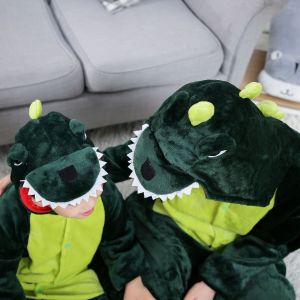 SKY ส่งเร็ว ชุดมาสคอต ชุดการแสดงสัตว์สำหรับเด็ก ชุดก๊อตซิล่า ไดโนเสาร์สีเขียว หนา นุ่ม ชุดนอนฤดูหนาวสำหรับเด็ก หนา นุ่ม ชุดนอนกันหนาว