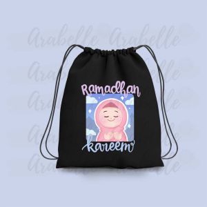 Tas serut atau String Bag Berwarna Hitam Bergambar Tulisan Ramadhan Hampers // Eid Mubarak // Kpop//Lebaran Edition// Selamat Idul Fitri// Tas Hitam