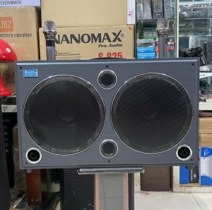 Loa di động AZpro E200 6 loa 2 bass 25cm 2 mid 2 treble tặng kèm 2 micro.