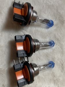 Bóng đèn pha ô tô bóng H15-HCL đầu xanh. Điện 12v