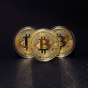 Bitcoin Ethreum Doge Coin Collectibles